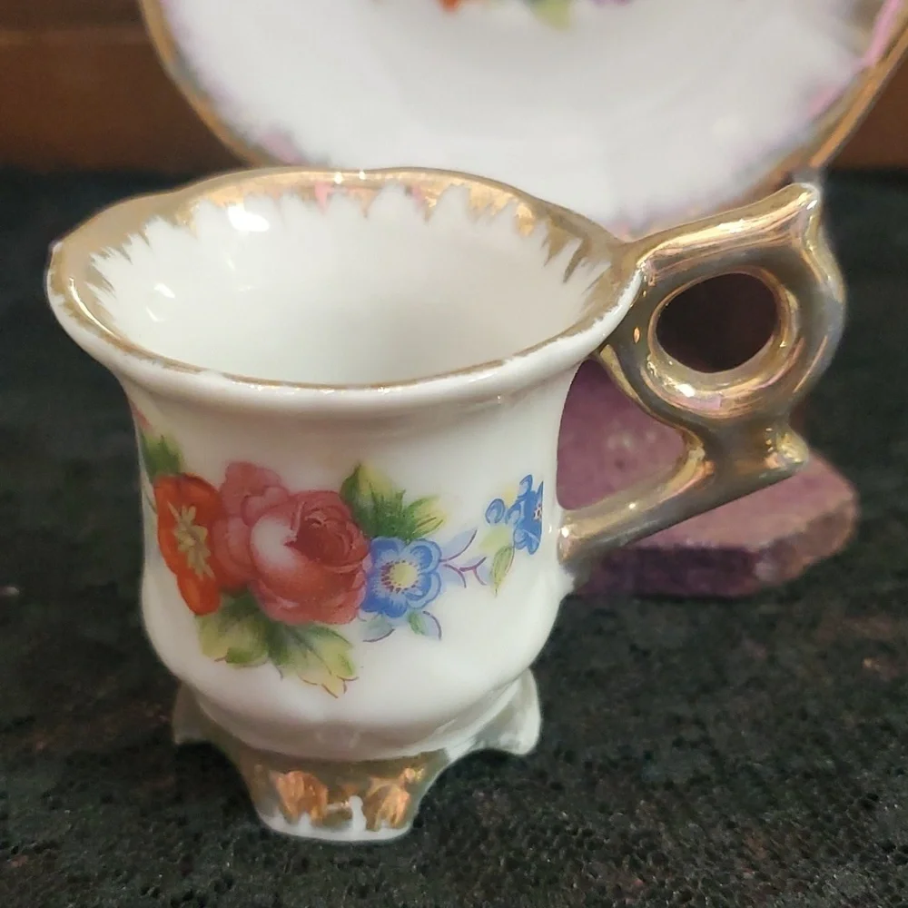 Vintage‎ Mini Tea Cup & Saucer Made in Japan EG